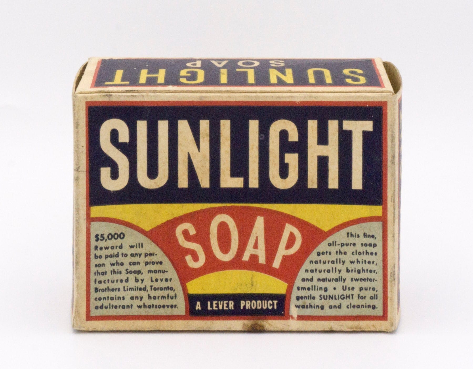 History of packaging: picture of old cardboard packaging